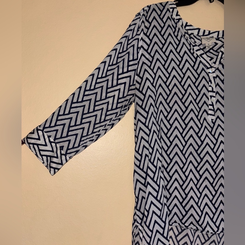 St. John’s Bay Navy White Geometric Print Tunic Blouse Women’s Size XL - Picture 5 of 8